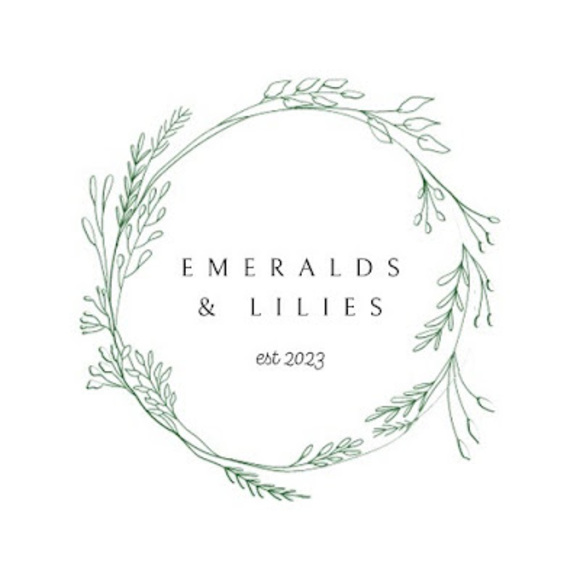 Meet your Posher, Kristin - Picture 2 of 2